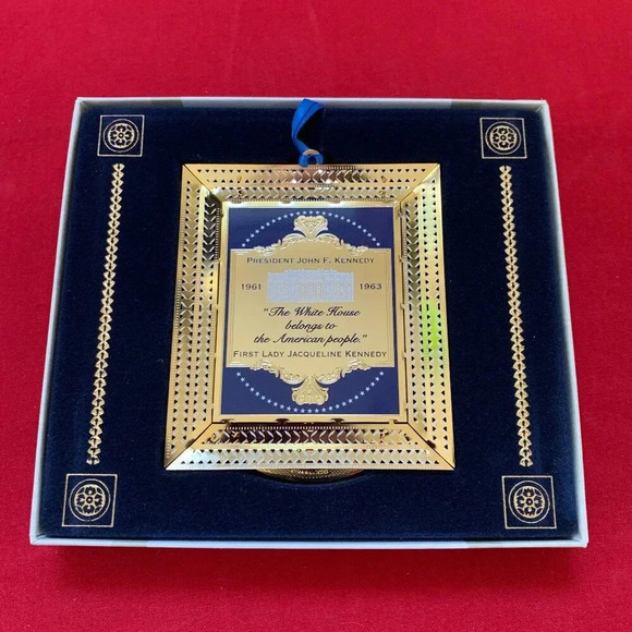 2020 White House Christmas Ornament John F. Kennedy 24k Gold New In Box - Picture 3 of 6